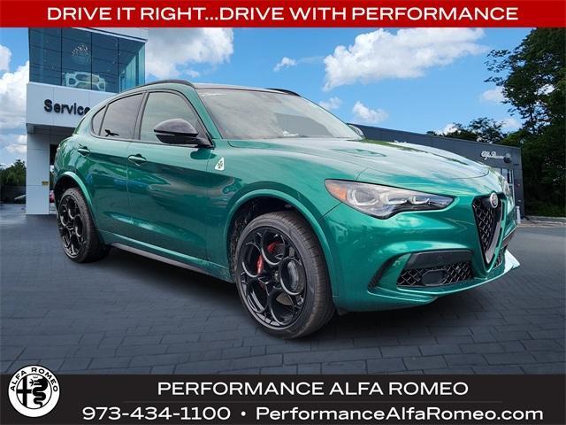 new 2024 Alfa Romeo Stelvio car