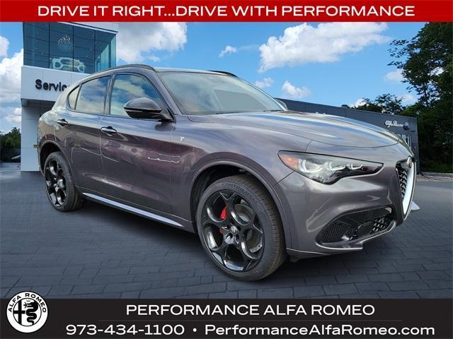 new 2024 Alfa Romeo Stelvio car