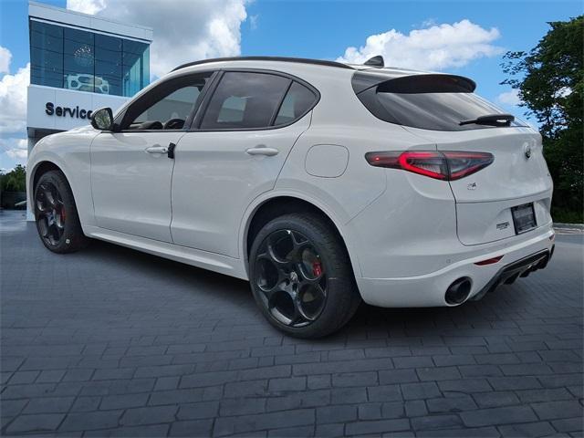 new 2025 Alfa Romeo Stelvio car