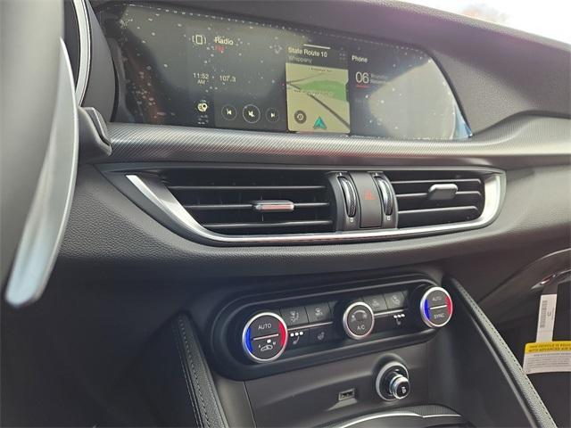 new 2025 Alfa Romeo Stelvio car