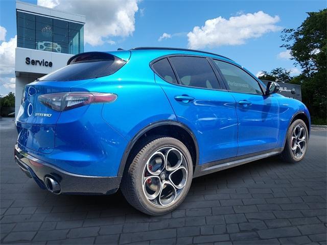 new 2024 Alfa Romeo Stelvio car