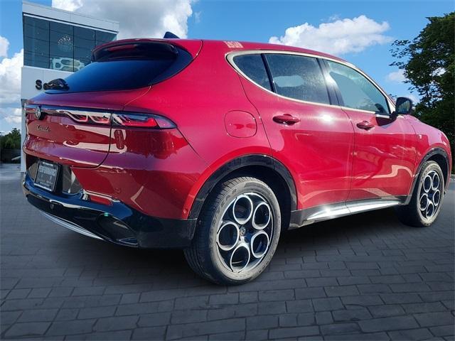 new 2024 Alfa Romeo Tonale car