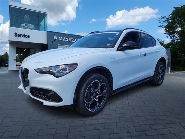 new 2024 Alfa Romeo Stelvio car