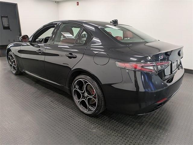 used 2024 Alfa Romeo Giulia car, priced at $39,900