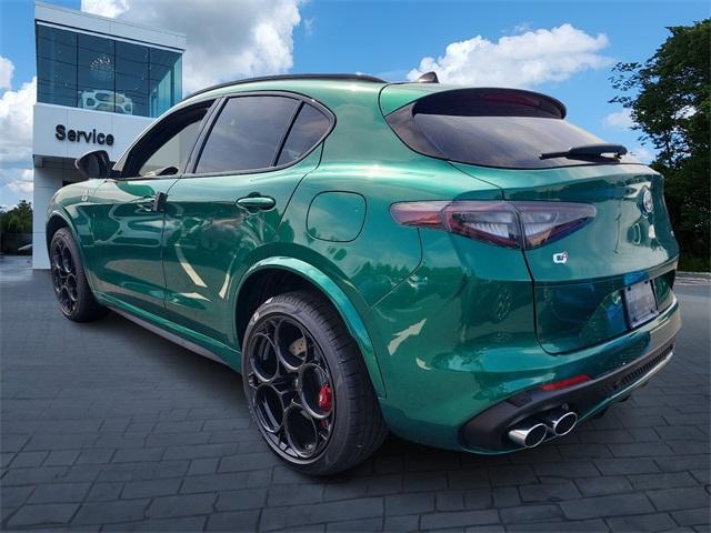 new 2024 Alfa Romeo Stelvio car