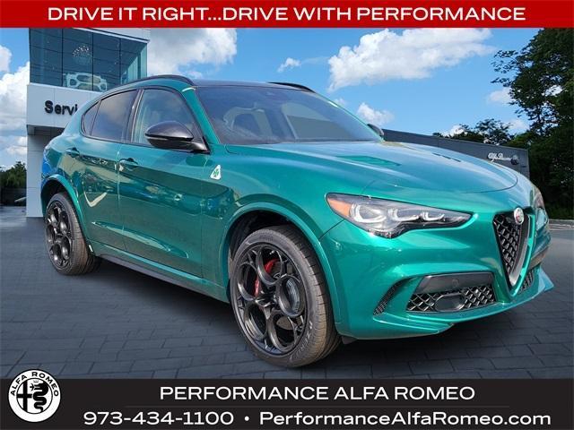 new 2024 Alfa Romeo Stelvio car