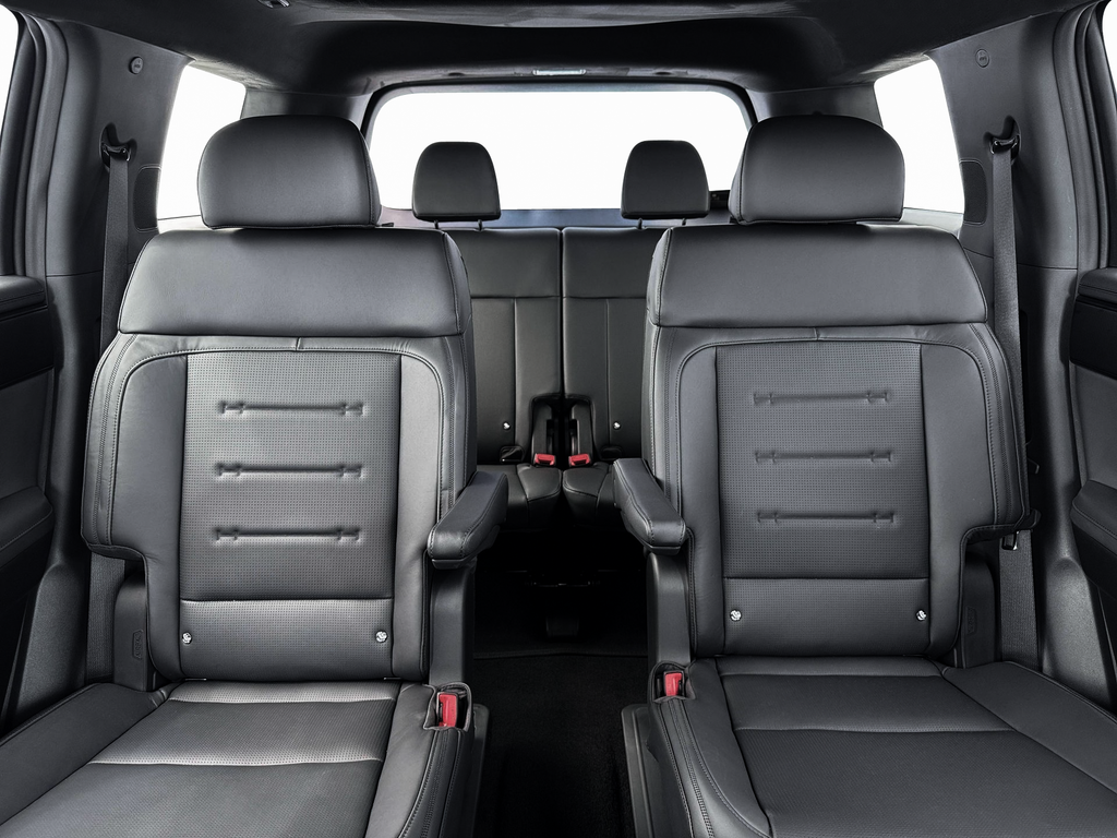 new 2026 Hyundai SANTA FE HEV car, priced at $47,120