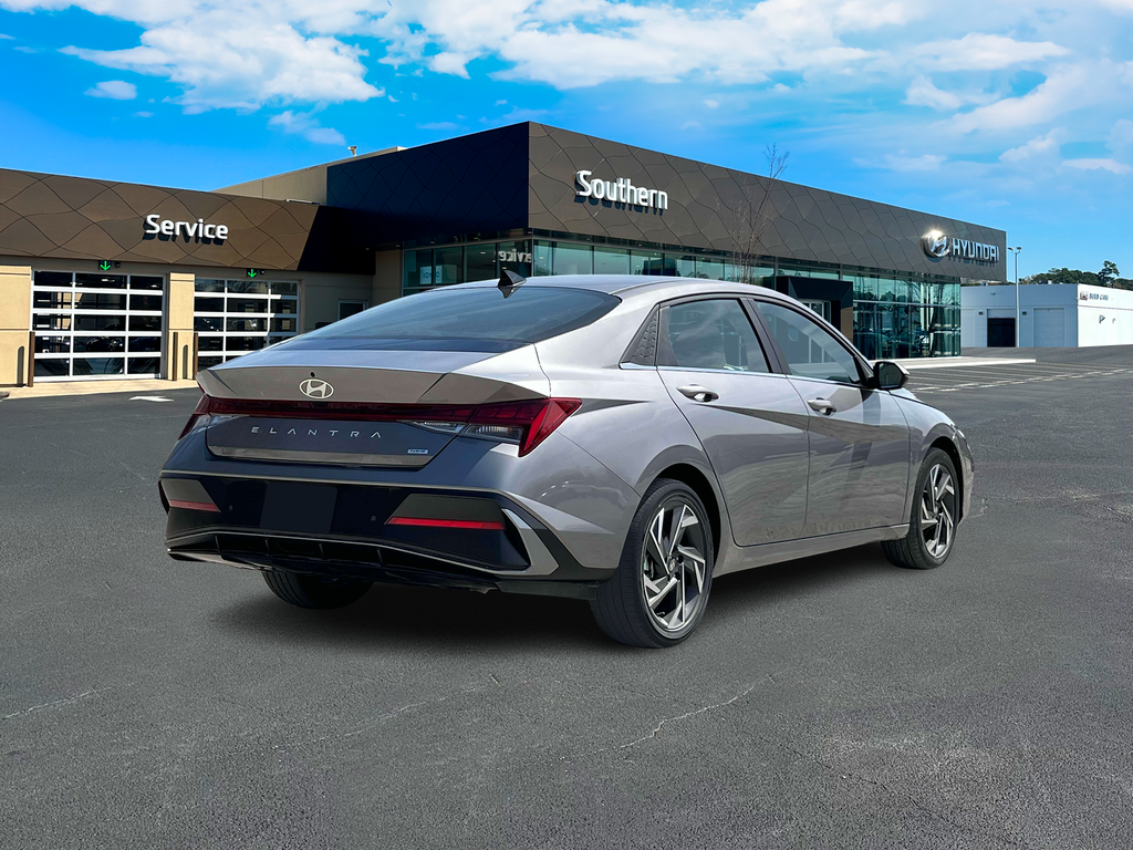 new 2025 Hyundai Elantra car, priced at $31,140