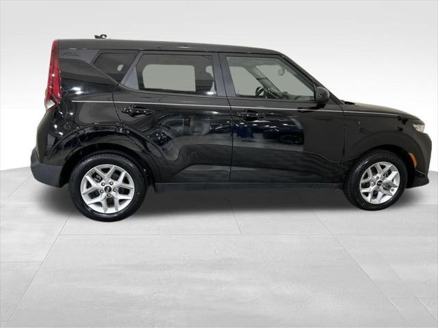 used 2021 Kia Soul car, priced at $12,529