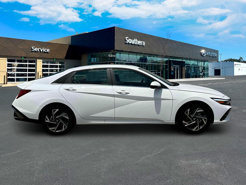 new 2025 Hyundai Elantra car, priced at $27,604