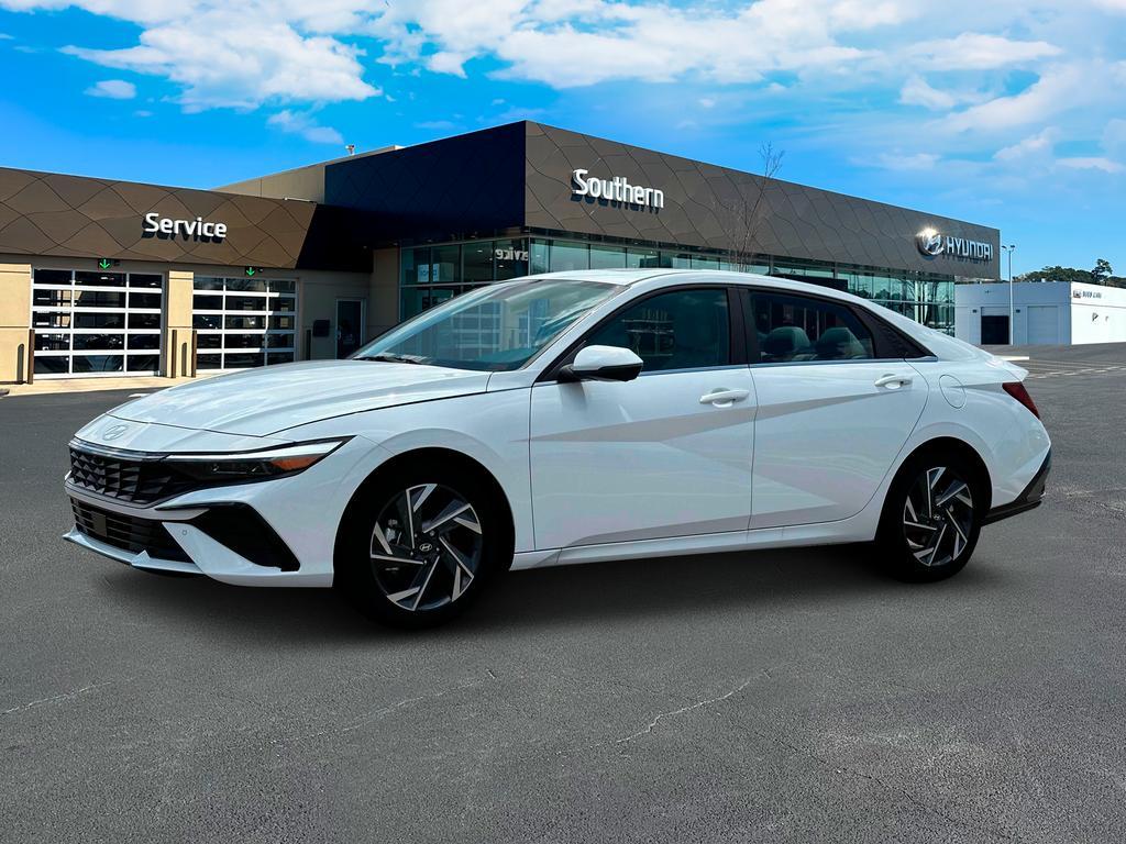 new 2025 Hyundai Elantra car, priced at $27,604