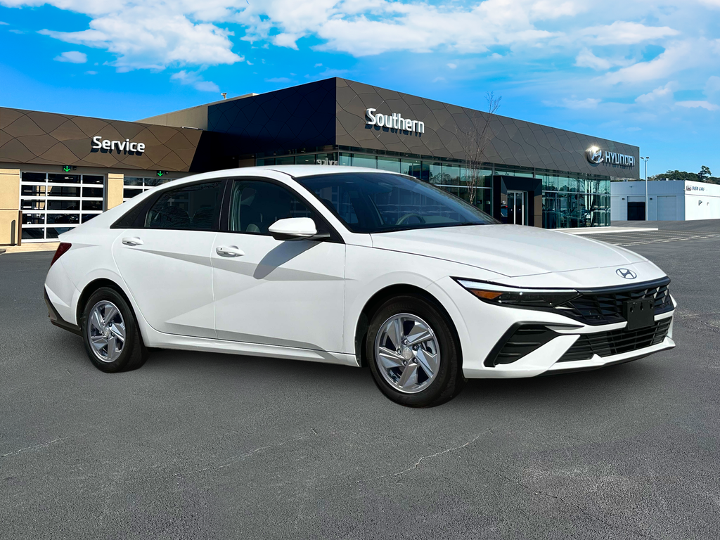 new 2025 Hyundai Elantra car, priced at $23,681