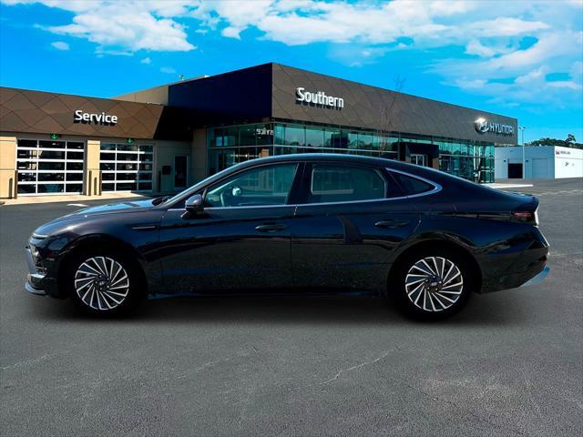 new 2025 Hyundai Sonata Hybrid car, priced at $38,727