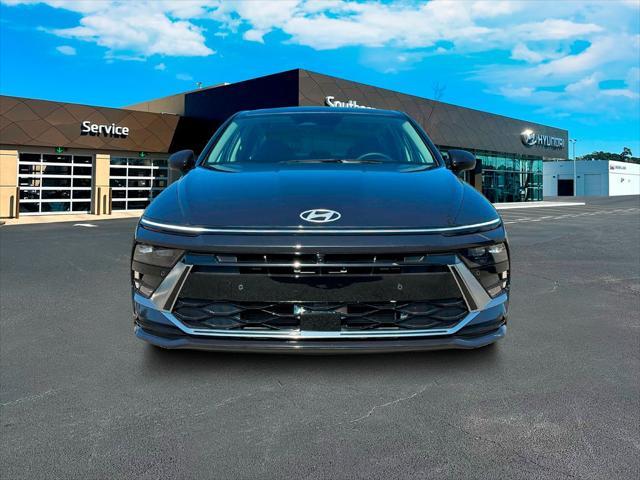 new 2025 Hyundai Sonata Hybrid car, priced at $38,727