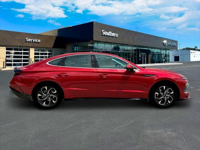 new 2025 Hyundai Sonata car, priced at $30,660