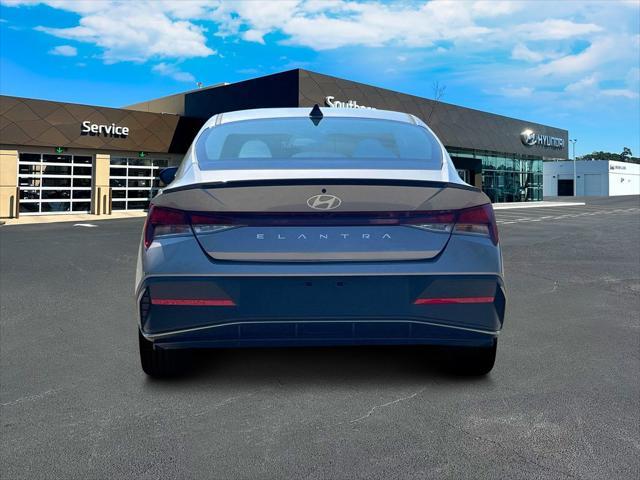 new 2025 Hyundai Elantra car, priced at $24,380