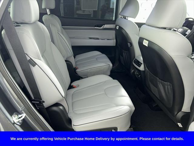 used 2025 Hyundai Palisade car, priced at $42,401