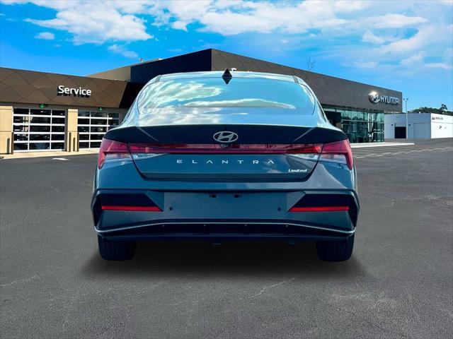 new 2025 Hyundai Elantra car, priced at $27,776