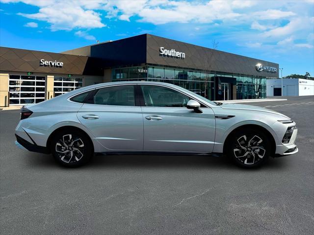new 2025 Hyundai Sonata car, priced at $27,539