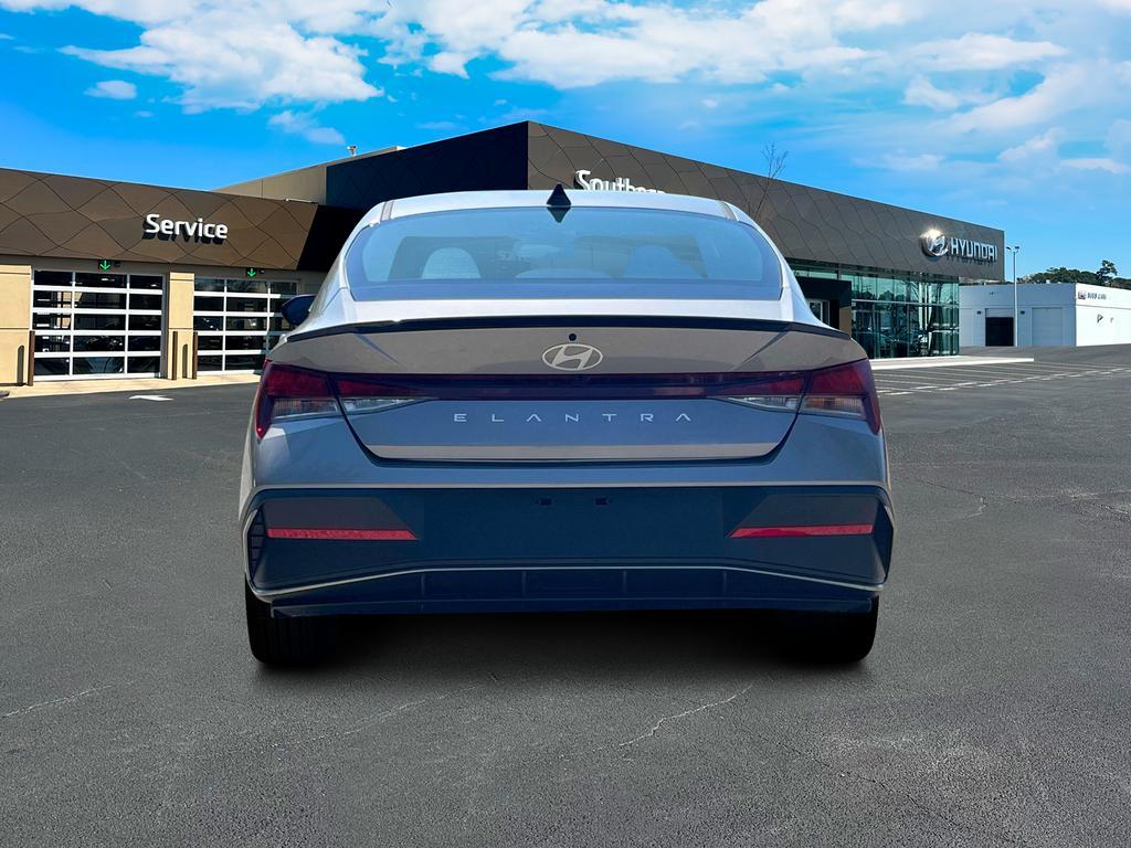 new 2025 Hyundai Elantra car, priced at $24,259