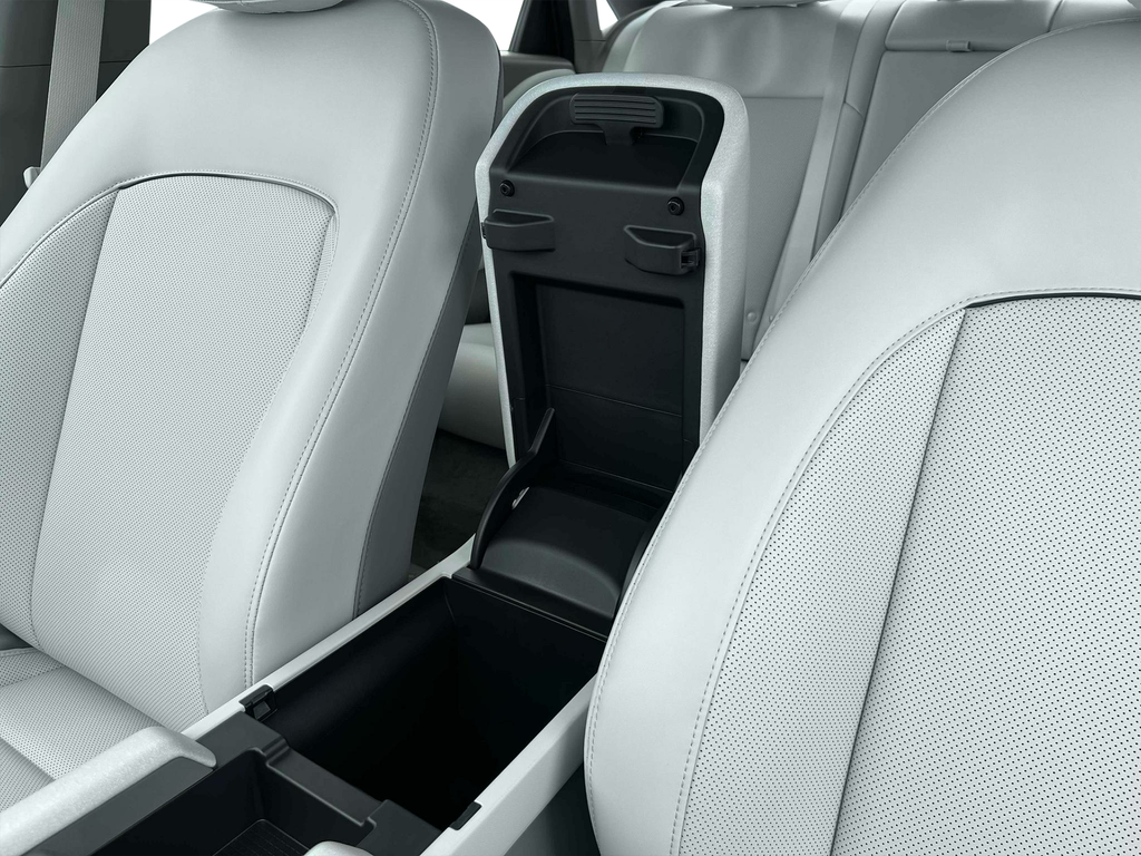 new 2025 Hyundai IONIQ 6 car, priced at $39,979