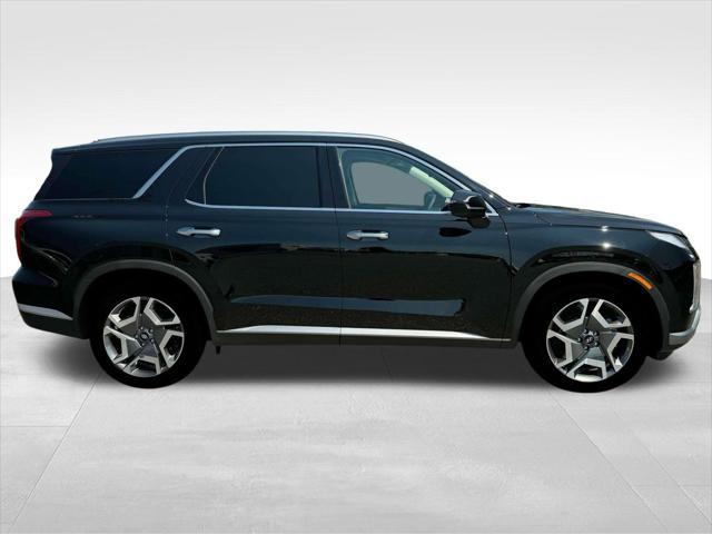 used 2025 Hyundai Palisade car, priced at $47,222