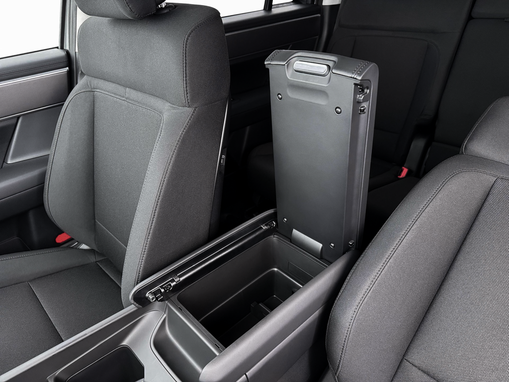 new 2026 Hyundai Santa Fe car, priced at $33,600