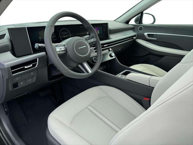new 2025 Hyundai Sonata car, priced at $31,002