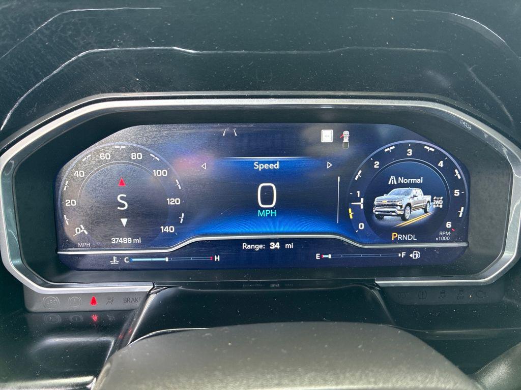 used 2022 Chevrolet Silverado 1500 car, priced at $33,800