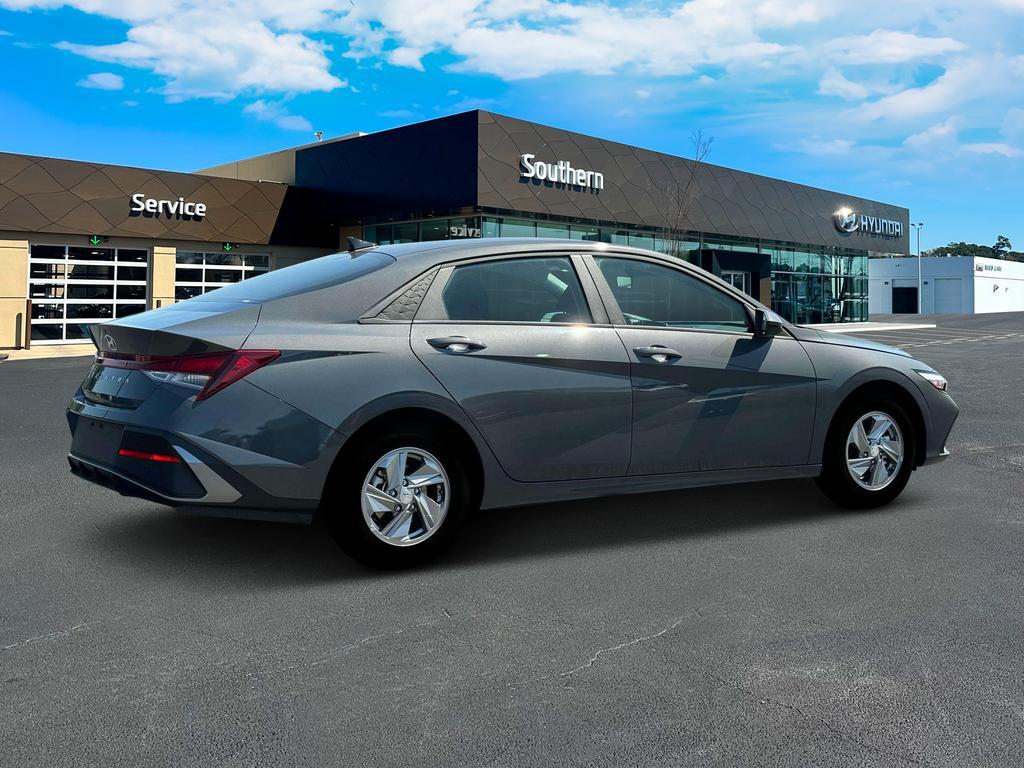 new 2025 Hyundai Elantra car, priced at $23,617