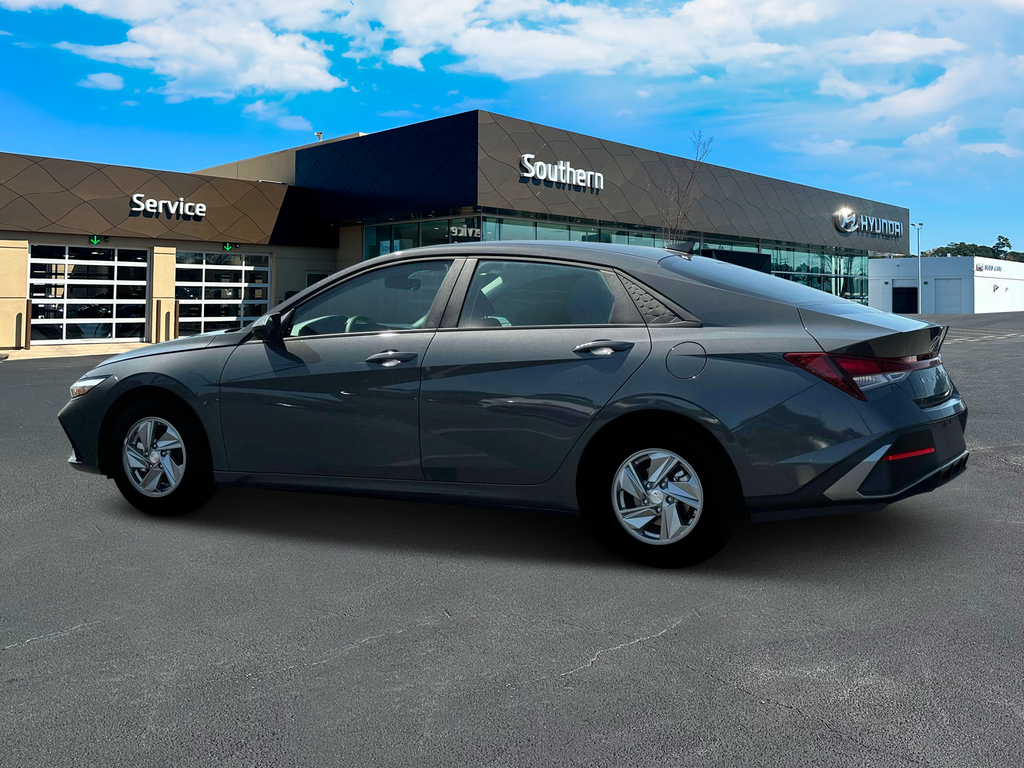 new 2025 Hyundai Elantra car, priced at $23,617