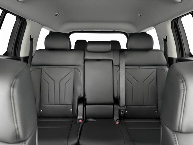 new 2025 Hyundai Santa Fe car, priced at $41,052