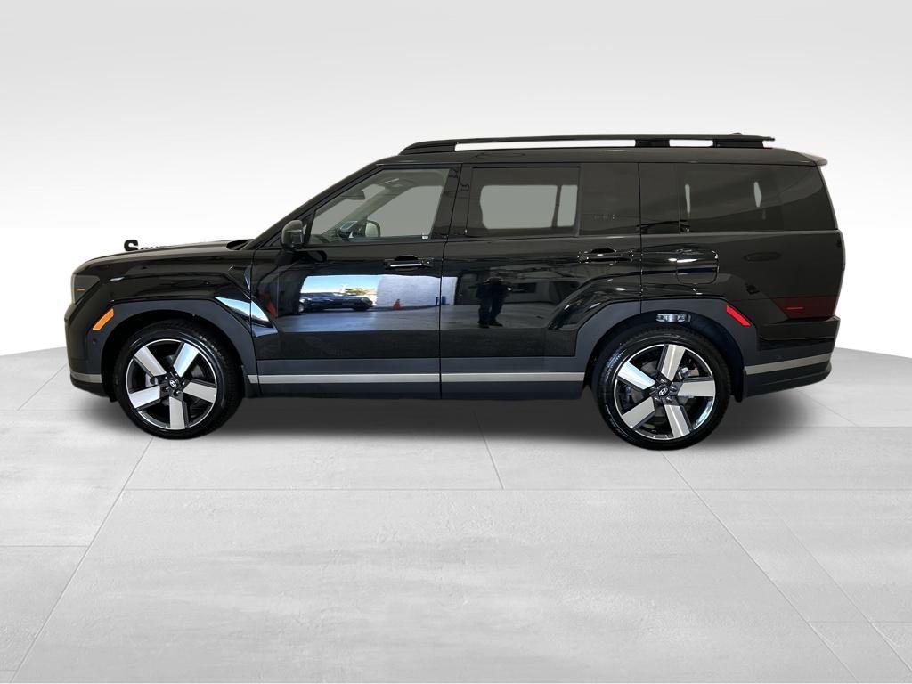 used 2025 Hyundai Santa Fe car, priced at $38,695