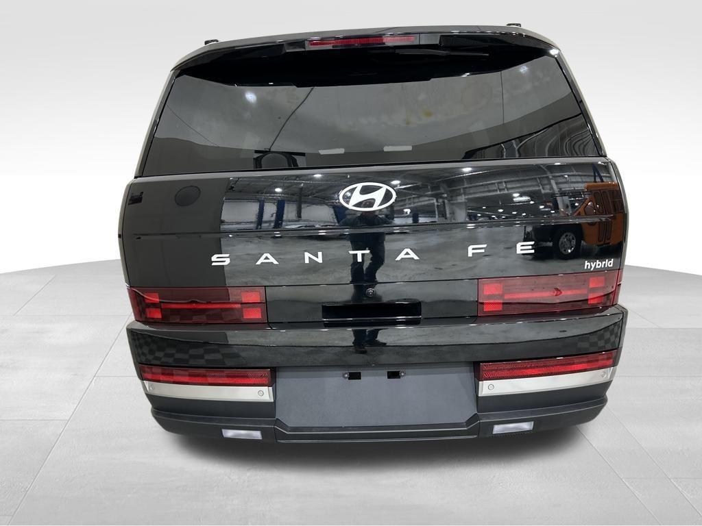 used 2025 Hyundai Santa Fe car, priced at $38,695