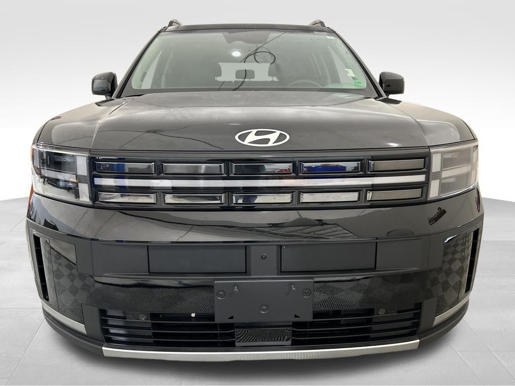 used 2025 Hyundai Santa Fe car, priced at $38,695