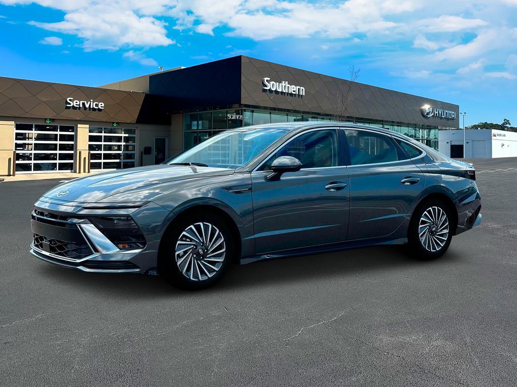 new 2025 Hyundai Sonata Hybrid car, priced at $37,227