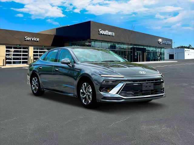 new 2025 Hyundai Sonata car, priced at $27,539
