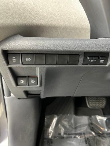 used 2022 Toyota Sienna car, priced at $44,725