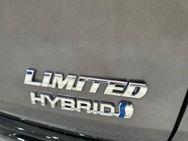 used 2022 Toyota Sienna car, priced at $44,725