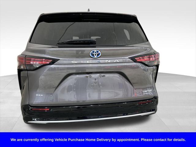 used 2022 Toyota Sienna car, priced at $44,725