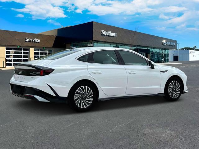 new 2025 Hyundai Sonata Hybrid car, priced at $32,914