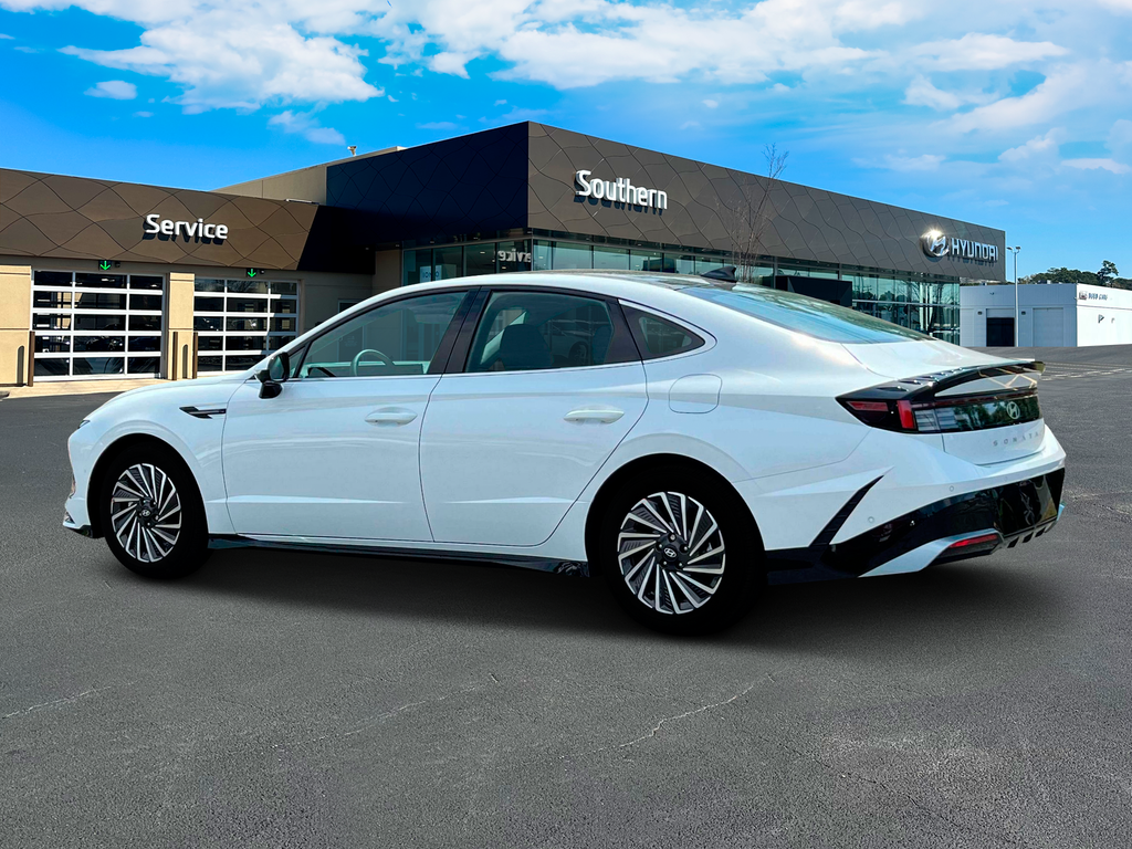 new 2025 Hyundai Sonata Hybrid car, priced at $38,709