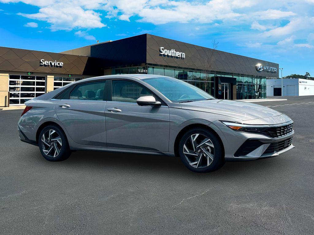 new 2025 Hyundai Elantra car, priced at $26,526