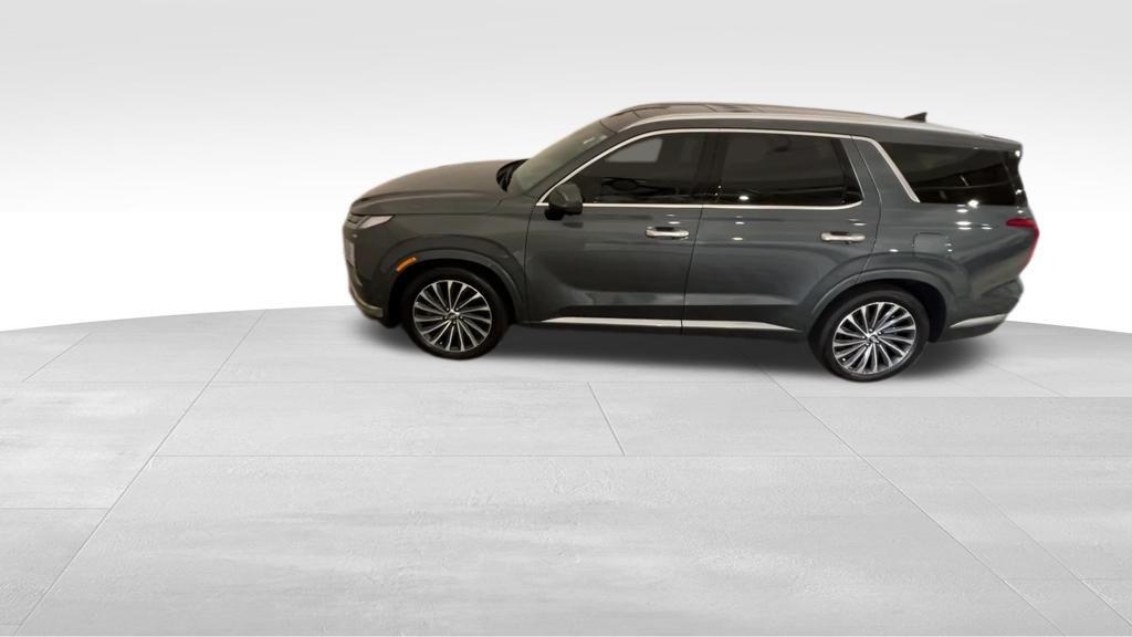 used 2023 Hyundai Palisade car, priced at $39,550