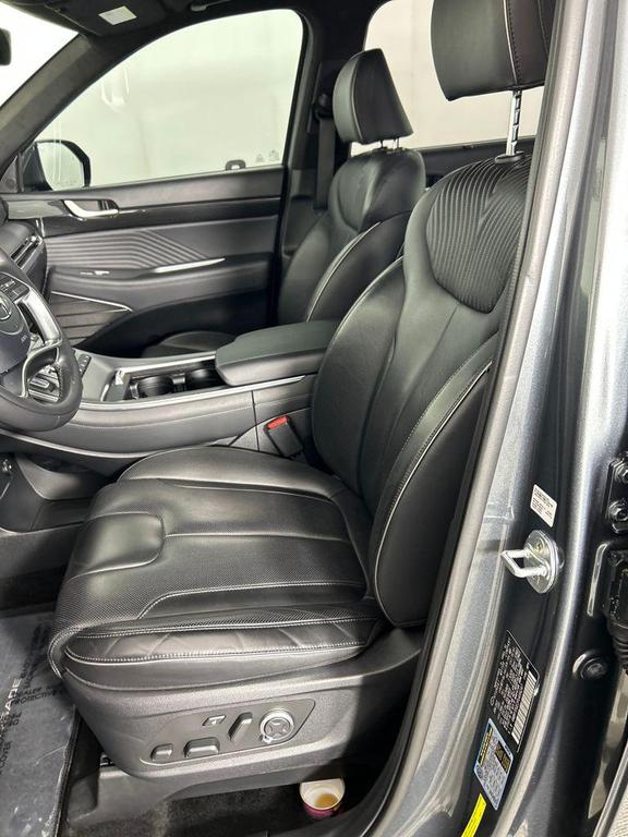used 2023 Hyundai Palisade car, priced at $39,550