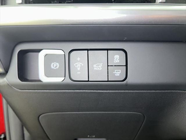 used 2025 Hyundai Santa Fe car, priced at $39,992