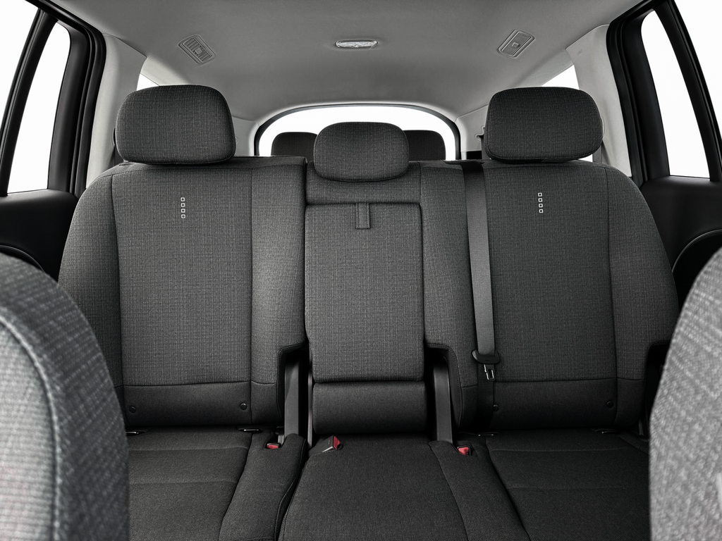 new 2026 Hyundai IONIQ 9 car, priced at $60,145