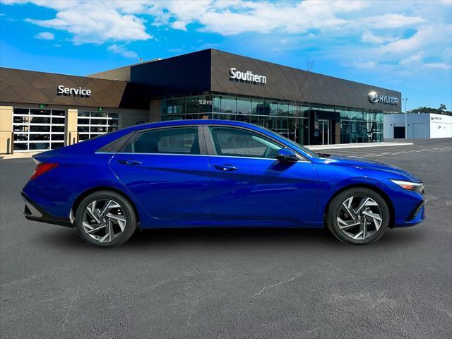 new 2025 Hyundai Elantra car, priced at $27,789