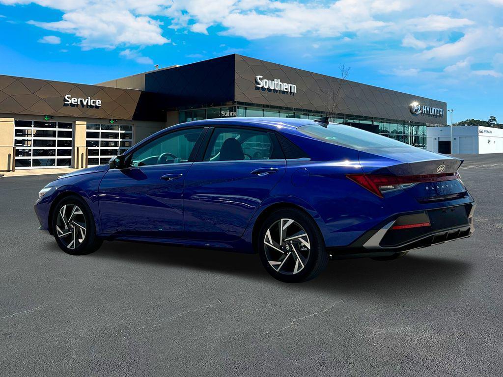 new 2025 Hyundai Elantra car, priced at $26,539