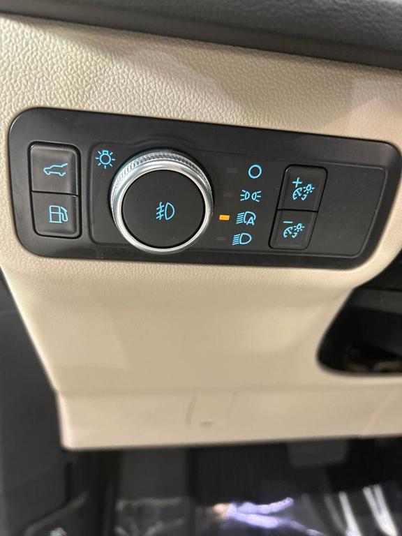 used 2021 Ford Escape car, priced at $19,137